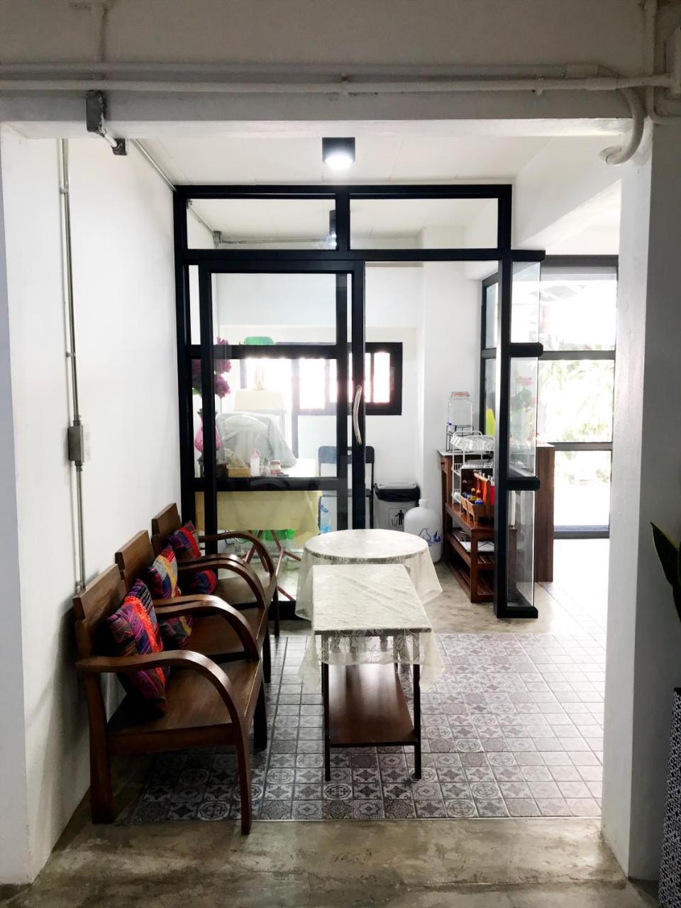 Manon Sleepeatdrink Chiang Mai Exterior foto