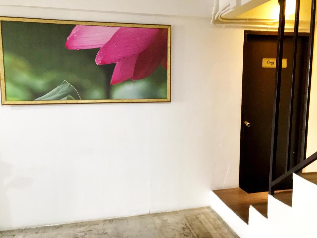 Manon Sleepeatdrink Chiang Mai Exterior foto